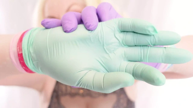 Asmr: 4 kat nitril eldiven ve kurabiye