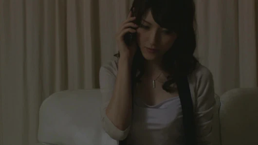 Japon sıska kaltak büyük bir yarakla sikiliyor ve dölleniyor