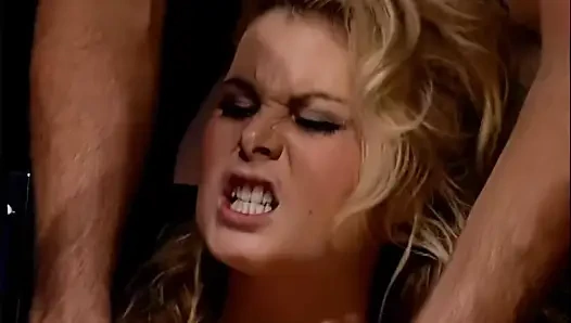 Orospular iyi seksin tadını çıkarır