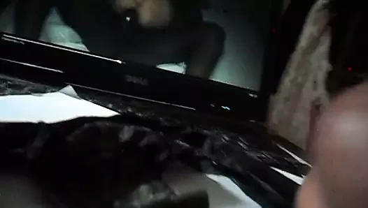 Uygun beyaz boi seks