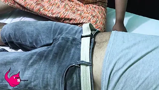 Aniden hizmetçim kocam tarafından sikiliyor, yine iyi gidiyor.