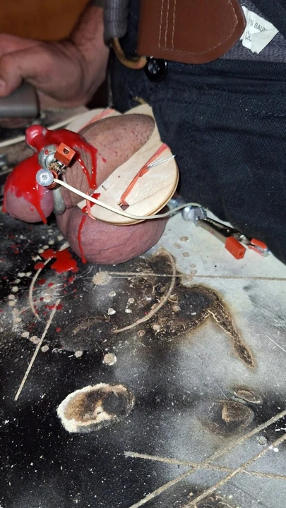 "Ağda, Çiviler ve Elektro" dan önemli an