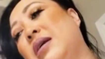 güzel Asya olgun eş parmak