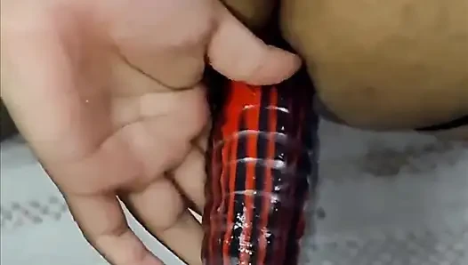 Vanessinha bana banyoda kaydettiği bu videoyu gönderdi