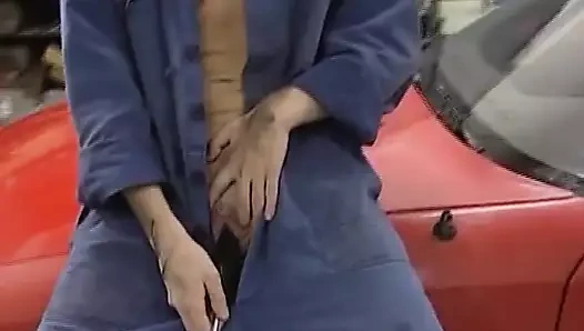 bir azgın esmer bayan hoş onu traş muff içinde the atölye