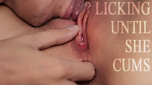 Sıcak üvey kardeşim için cunnilingus