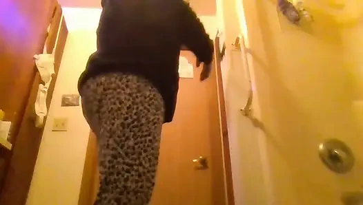 Benimle yavaş dans et