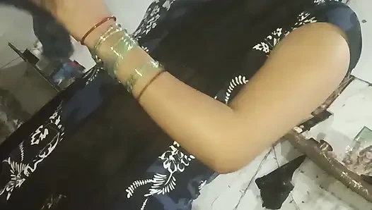 Hintli kız arkadaşla mastürbasyon