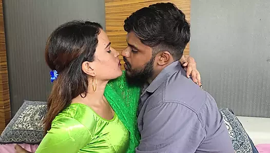 new tamil girl was weeping in the field of people without recognition, then brought it to the house and fucked