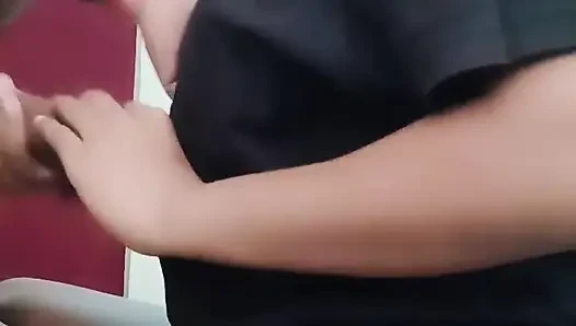 Meri choti Behan Ko kela pakkar mere pati union se chod diya