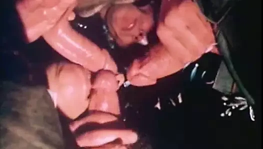 Sinemada şehvetli buluşma...