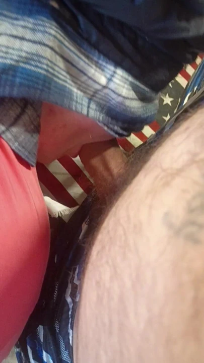 İsteyen şirketini kullanarak orada kim olduğunu asla bilmiyor