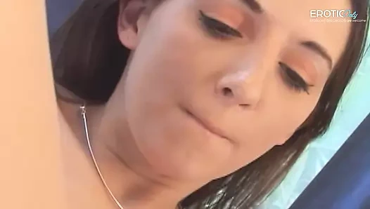 Vay... Flört etmemi izle, Eroticonly'de mastürbasyon yaparken izle.