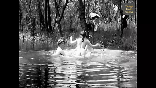 Baden Verboten aka banyo yaparken sır 4k'da geri yüklendi