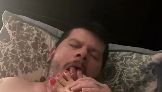 Eski kız ayaklar içinde benim yüz