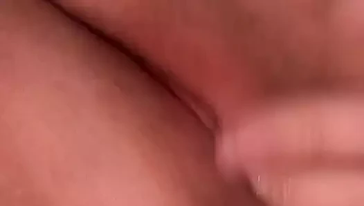 Seni düşünüyordum ve yorganın ❤️ 🔥 altında kendime dokunmadan edemedim