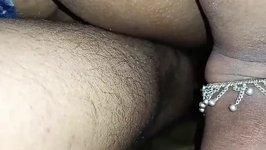 Hintli gerçek ateşli kız çıplak video