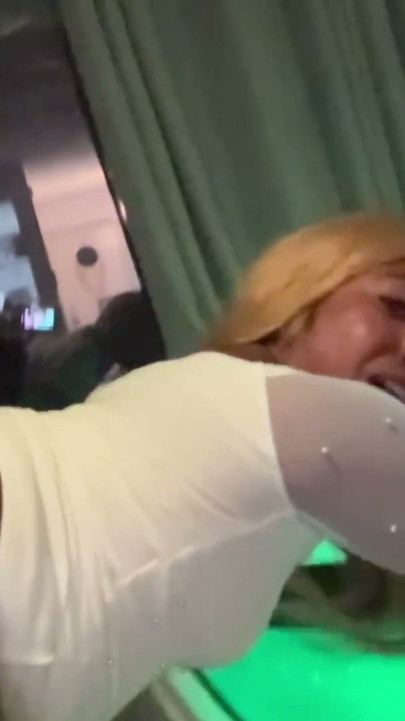 Str8rich anal kraliçesi fijii pornbox ile bir gün geçirme şansı yakalıyor | Bölüm 1
