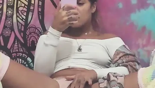Eski sevgilim aynaya boşalrken bu videoyu paylaştı