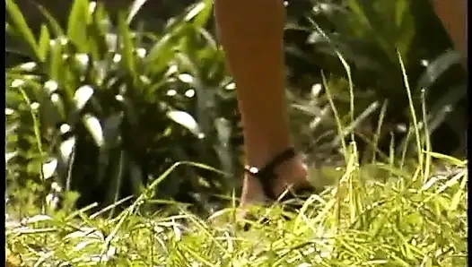 Çıplak ayaklı taren hayes'ten film akışı gizli