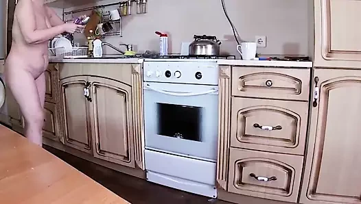 Anal seks ve oral seks ile bir yetişkin milf içinde ona büyük ve göt