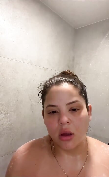 Dani Valentina ile canlı yayın