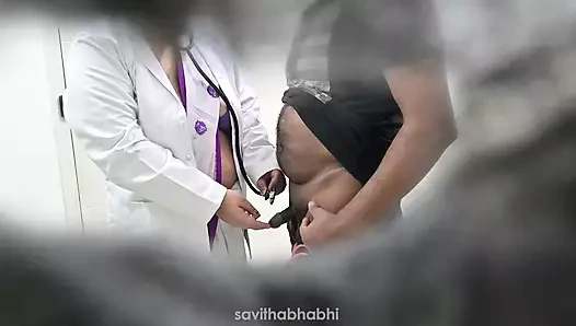Lucky patient got a beautiful doctor to satisfy his sexual desires in a clinic