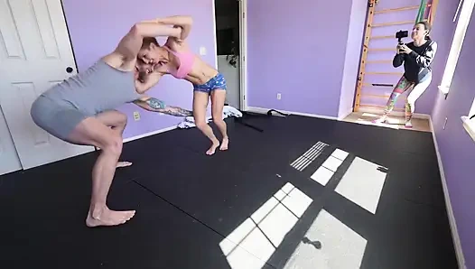 Bts lora cross v andy savage seks güreşi