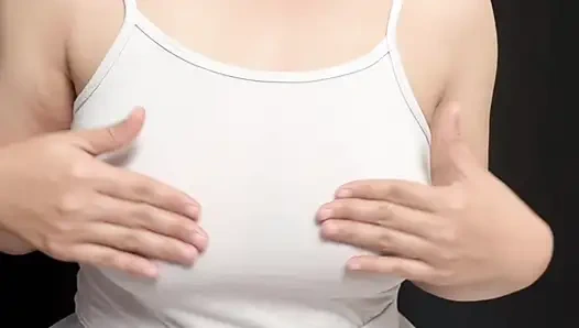 Hijab kız tombul ve onunla oynuyor