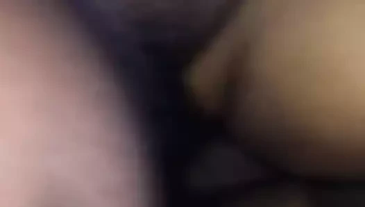 Kıçını tekrar sürdüm ve peruğunu siktim