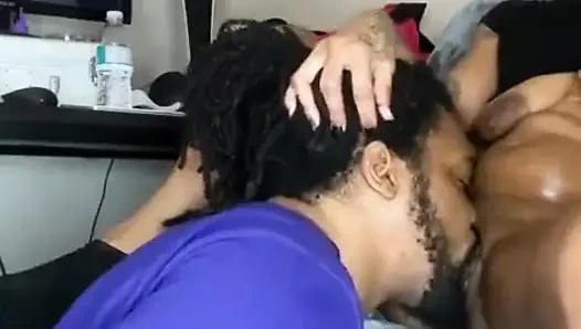 Kocam beni amımı çok iyi yalıyor