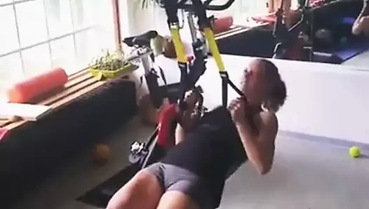 Laura siegemund harika bacaklar