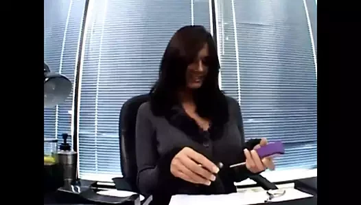 Sıcak delisi tory şerit seviyor dev horoz içinde ona göt