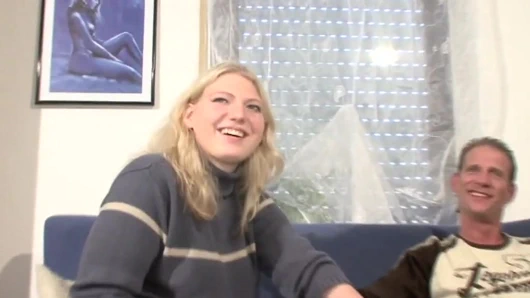 Muhteşem Alman bbws ile dev göğüsler var üçlü seks ve swinger seks içinde porno