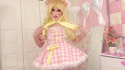 Kadın kılıklı ibne sürtük baba istiyor