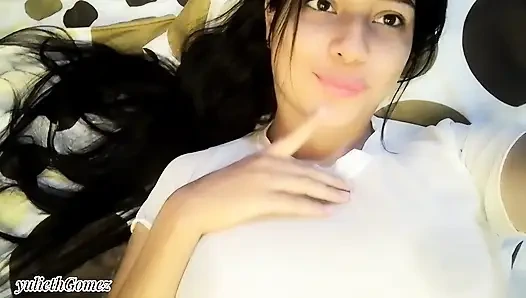 Babama şafak vaktine kadar beni siktiren bir video