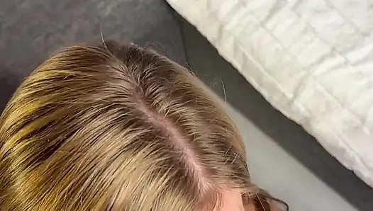 Bliiin, arkadaşımdan ağzıma aldım