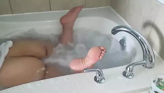 Büyük yaraklı latin genç kız