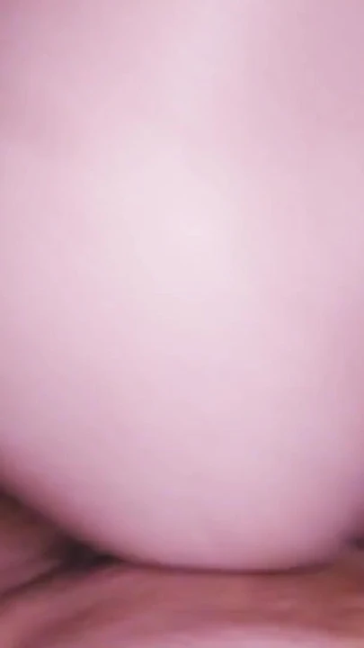 "Tavuktan daha eğlenceli ne var? Nepalli seks"