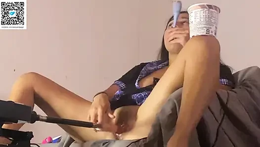 Amatör latin sürtük sikiş makinesi