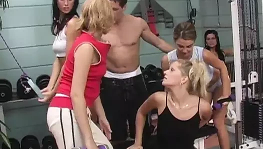 Şanslı adam - spor salonu antrenmanı