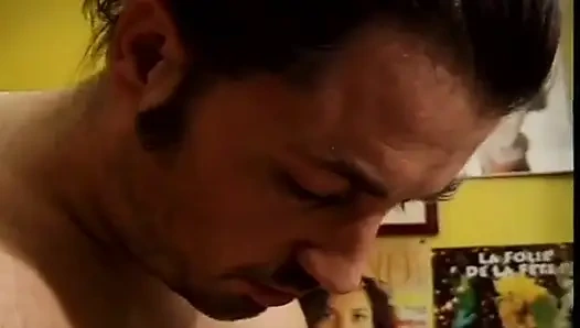 Fransız sekreter götüne büyük miktarda döl alıyor