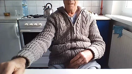 Polonya'dan 73 yaşında bir erkek - 2