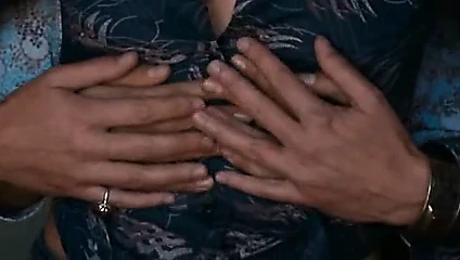 Summertime (2015) - lezbiyen sahneler