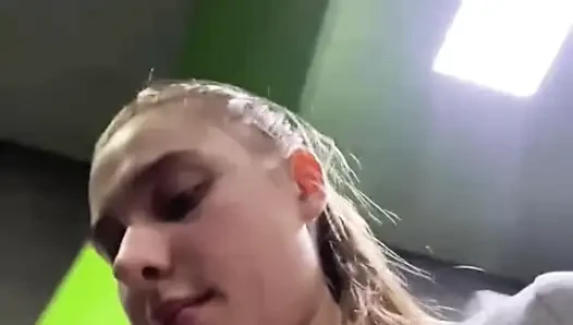 Spor salonunda jucielussie eğitimi