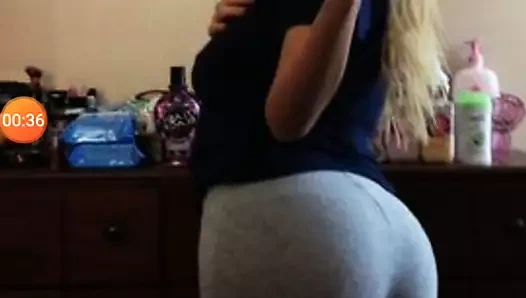 Sara'nın şişman götü