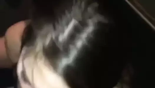 kız arkadaşım bir yabancı emme