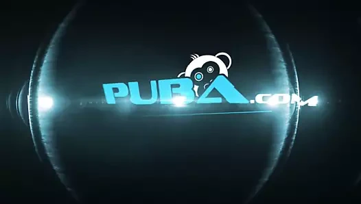 Britney kendini tatmin eden azgın bir striptizci