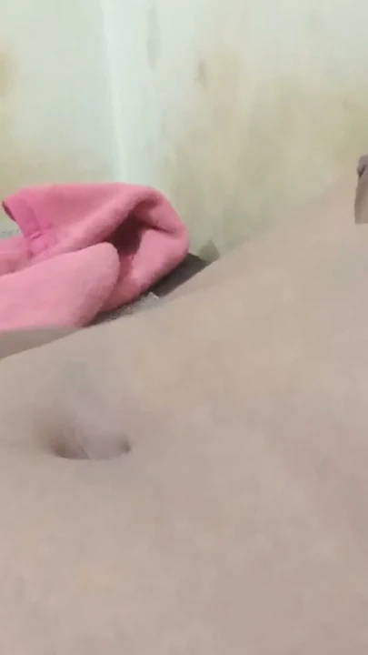 This boy shook his penis on the bed inside the house and released semen. Sexy video viral porn videois ladake ne ghar… | Clip 1