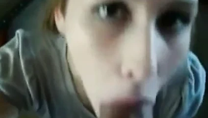 güzel kızlar verir bir oral seks